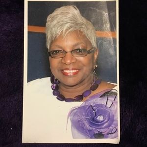 Meet your Posher, Ida